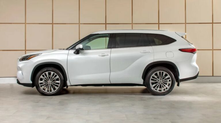 New 2026 Toyota Highlander Price